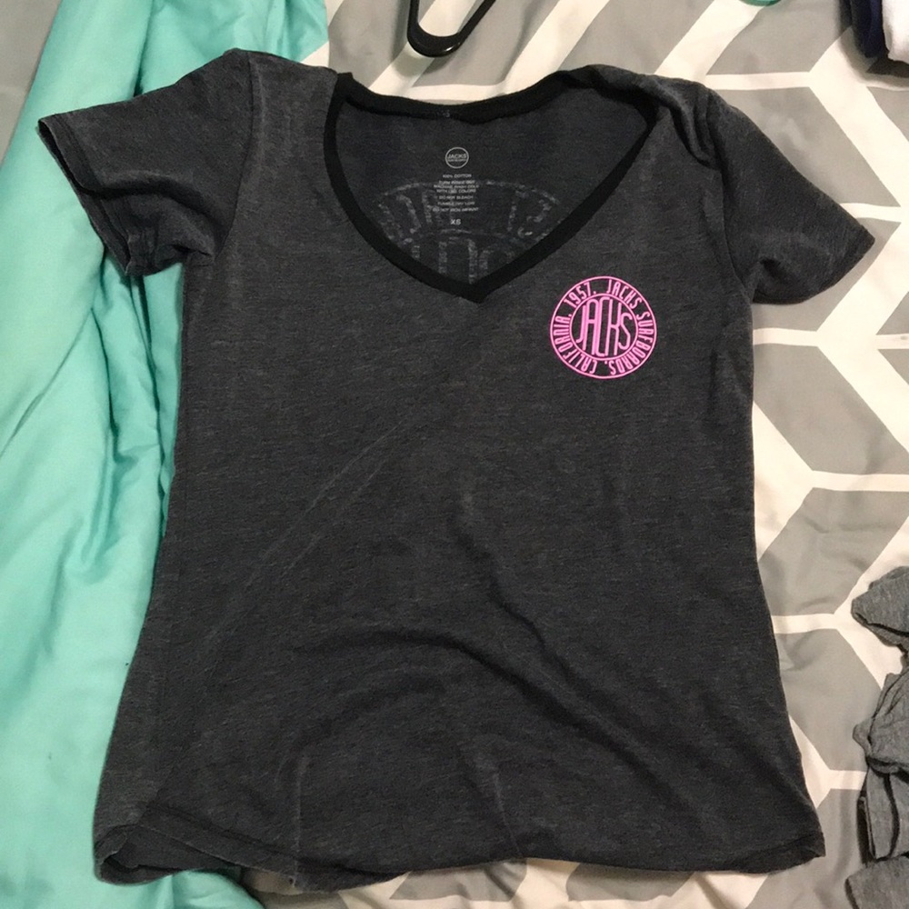 jacks v-neck t-shirt